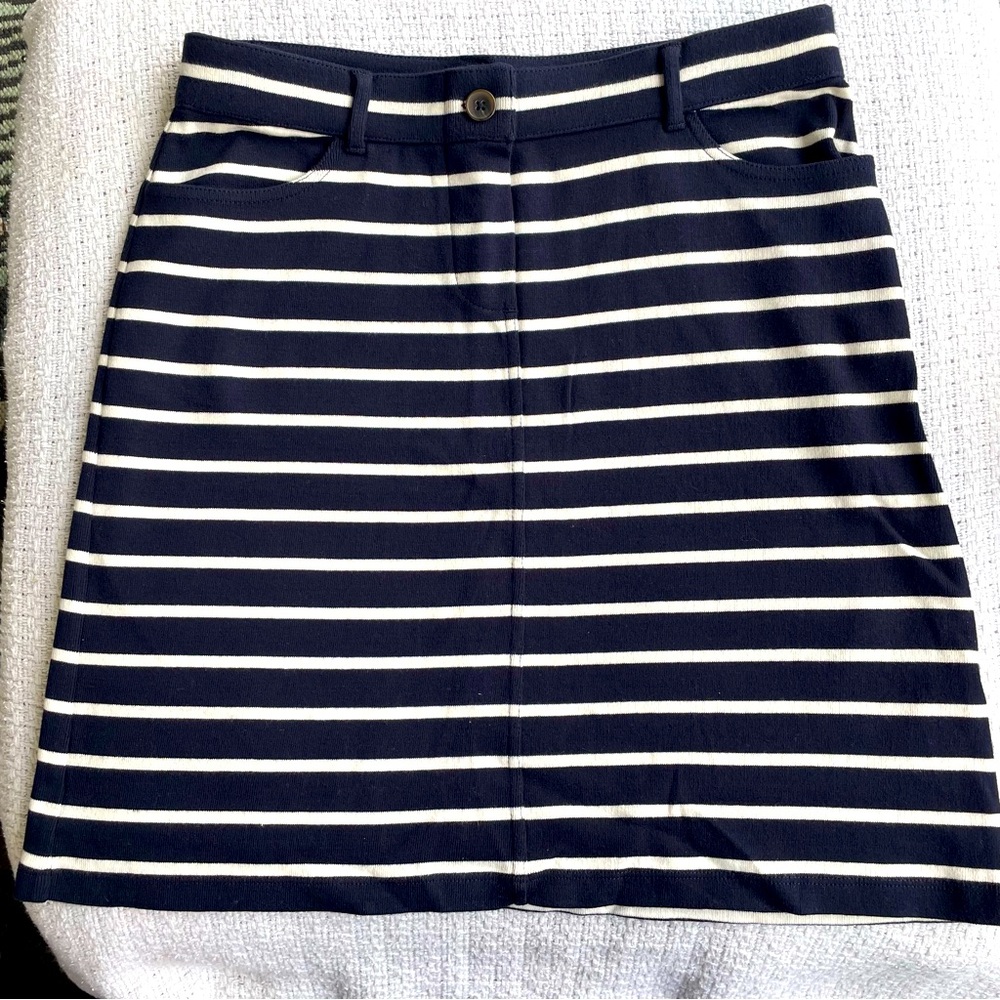 Talbot skirt size s navy & white stripes